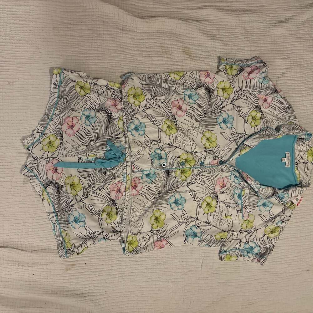 P.J. Salvage Women's Hibiscus Flower Tropical Print Pajama Set